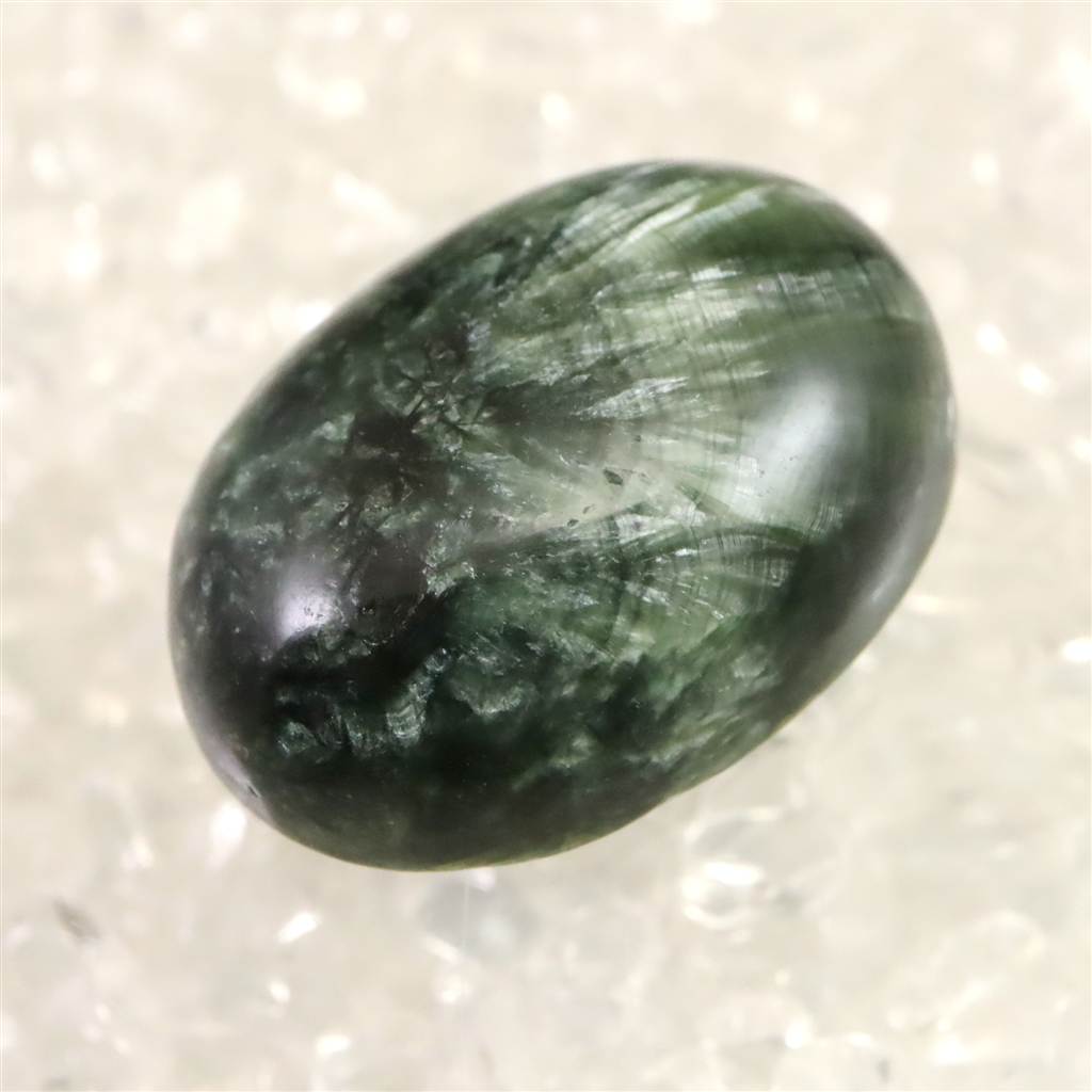 セラフィナイト クリノクロア 26mm オーバル カボション 6.1g