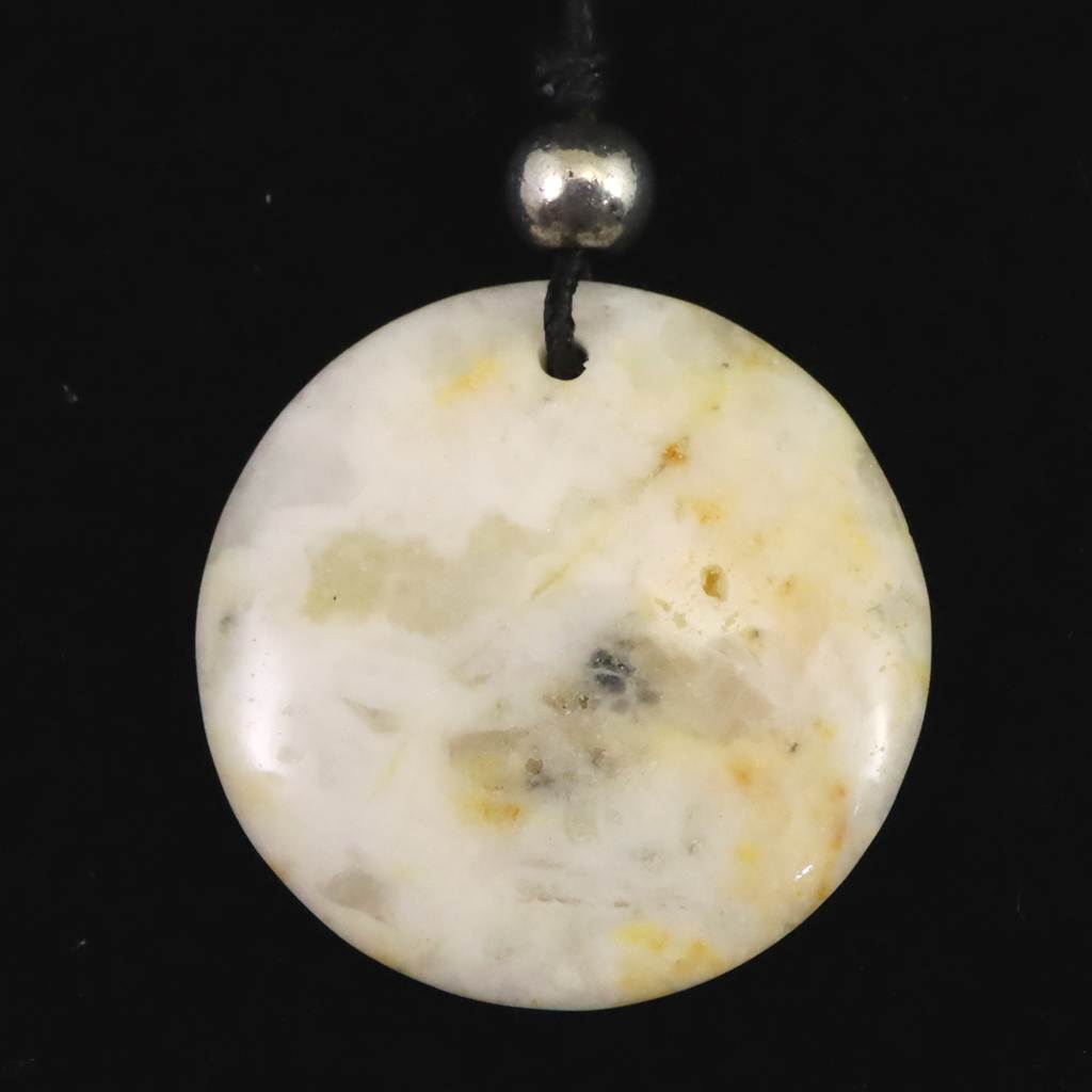 H&E社 ハニー＆クリームアゼツライト(AZOZEO)　ディスク型 コードペンダント 7.1g