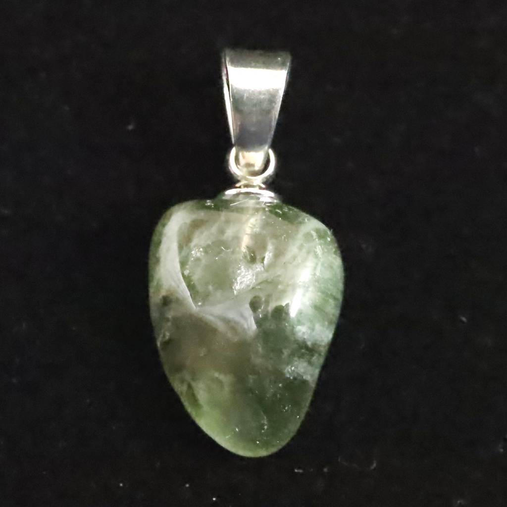 ザギマウンテンクォーツ タンブル ペンダントトップ　0.87g