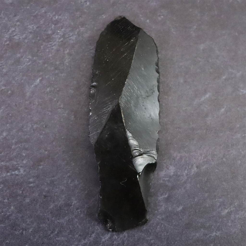 黒曜石 打製石器 55mm 後期旧石器時代 東北・北海道地域 5.1g