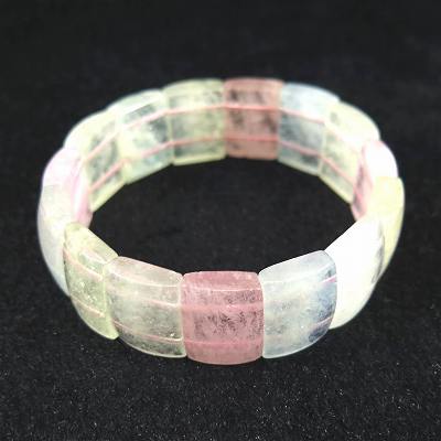 商品説明 商品名 ミックスベリル パステルカラー 18mmバングル ブレスレット 48.5g　(ID:50004) サイズ(mm) ビーズ寸法：約 18mm幅 　ブレス内周：約18cm 重量 48.5g 産地 ブラジル 金属部分の材質 --...