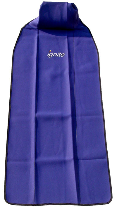 ウエット生地仕様！IGNITE（イグナイト）カーシートカバー