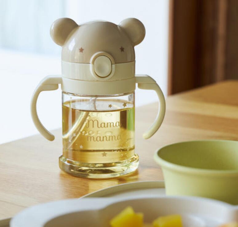 ☆★送料込み☆★mamamanma(マママンマ)　ストロー マグ ベージュ/ギフトボックス入り