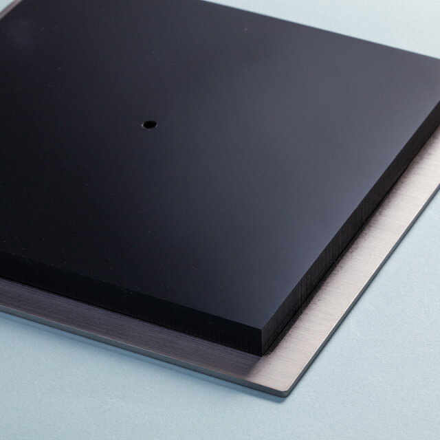選べる書体 表札 サイン 丸三タカギ イエロゴ フロティア ブラックステンレスヘアライン FLT1-B typeB 幅147mm×高さ147mm 2