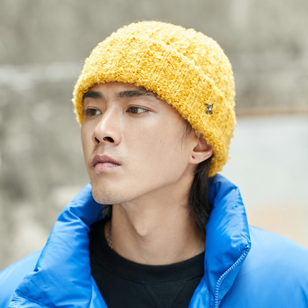 F210007 ニットワッチ もこもこ ファンシーヤーン やわらかい チャーム付き かわいい カッコイイ おしゃれ ニット帽 メンズ レディース 秋冬