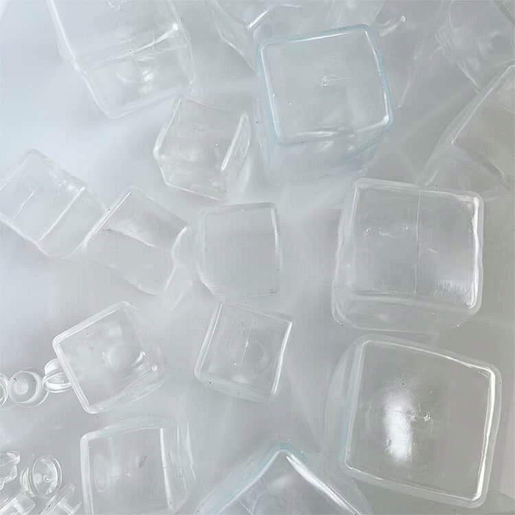 DIY ぷにぷに スクエア 透明TPR 手作りスクイーズボール スクイーズの皮 空ボール スクイーズ袋 ストレス解消 10個セット 触感おもちゃ 子供 握る玩具 手作りキット もちもち キッズ 知育玩具 eo-aroma-10011860 イーオーアロマ サンプル画像3