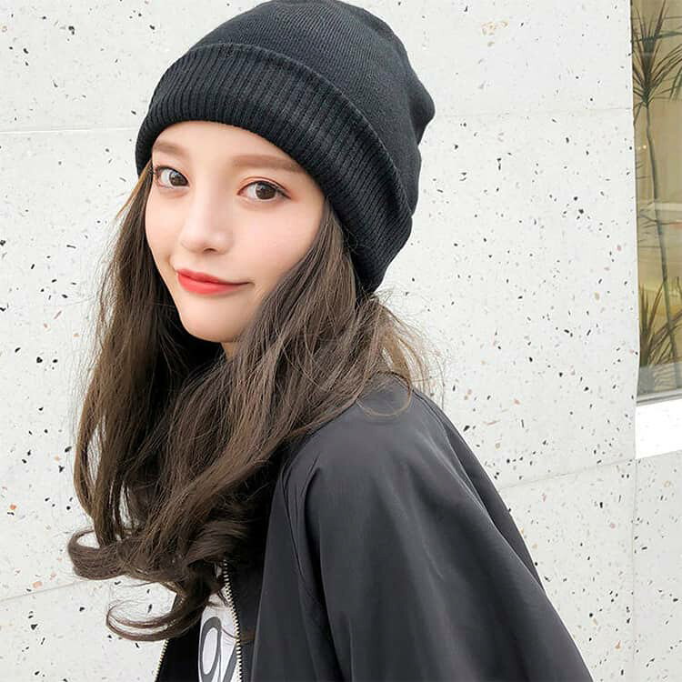 イーオーアロマのウェーブ かつら ウィッグ 帽子付きウィッグ ウィッグ 帽子一体型 ウィッグ カール 医療用帽子 髪付き帽子 自然 ウィッグ付きキャップ ニット帽 小顔効果 便利 暖かい 簡単 自然 ニット帽 おしゃれ 帽子ウィッグ 防風・防寒・保温｜アングル3