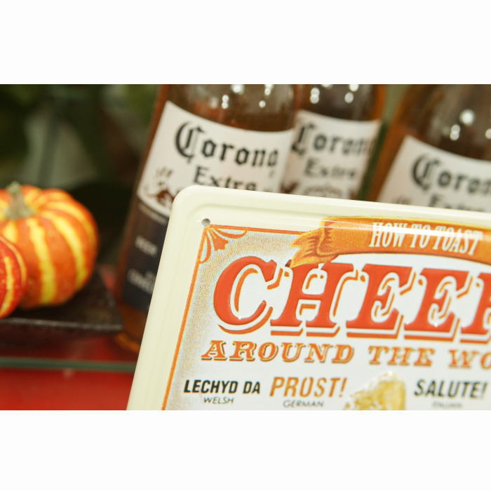 サインプレート ブリキ看板 CHEERS 壁掛け 壁飾り 20×30cm　エンボス加工