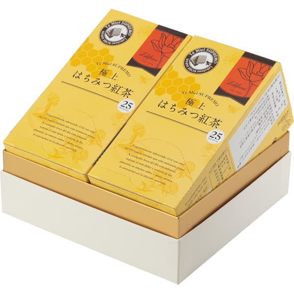 商品内容：極上はちみつ紅茶(2g×25袋)×2箱賞味期間：製造から約常温720日化粧箱入箱サイズ：約16.5×15.7×7.8cm箱重量：約327g ※商品内容・パッケージが変更となる可能性がございます。 ※北海道・沖縄・離島など一部お届けできない地域、また別料金を頂く地域もございます。 あらゆるギフトシーンにどうぞ 内祝い お返し 出産 出産内祝い 出産祝い 結婚 結婚内祝い 御礼 快気祝い 快気内祝い 御見舞御礼 全快祝い お祝い 結婚式 引き出物 結婚祝い 結婚内祝い 引越しご挨拶 父の日 母の日 敬老の日 入学内祝い 入園内祝い 成人式 初節句 新築内祝い 粗品 記念品 二次会 景品 周年記念 コンペ景品 プレゼント 誕生日 お中元 残暑見舞い お歳暮 御年賀 贈答品 総合通販 一周忌 三回忌 法事引出物 香典返し 初盆 志 回忌法要 還暦御祝い 開店お祝い 退職 卒業記念品 お餞別 心ばかり 大量注文可 内祝 御返し 出産内祝 結婚内祝 お礼 快気祝 快気内祝 全快祝 御祝い 御祝 結婚式 引出物 結婚祝 御結婚お祝い 御結婚御祝 結婚御祝 結婚内祝 引越挨拶 引越御挨拶 挨拶 御挨拶 ごあいさつ ご挨拶 入学内祝 入園内祝 新築内祝 周年記念 ギフト 誕生日 中元 御中元 残暑見舞 残暑御見舞 歳暮 年賀 お年賀 法事 法要 法事引き出物 香典 還暦祝 還暦御祝 還暦お祝い 開店祝 開店御祝 開店御祝い 開店祝い出産祝い 餞別 旅行 メッセージカード無料 送料無料 カタログギフト