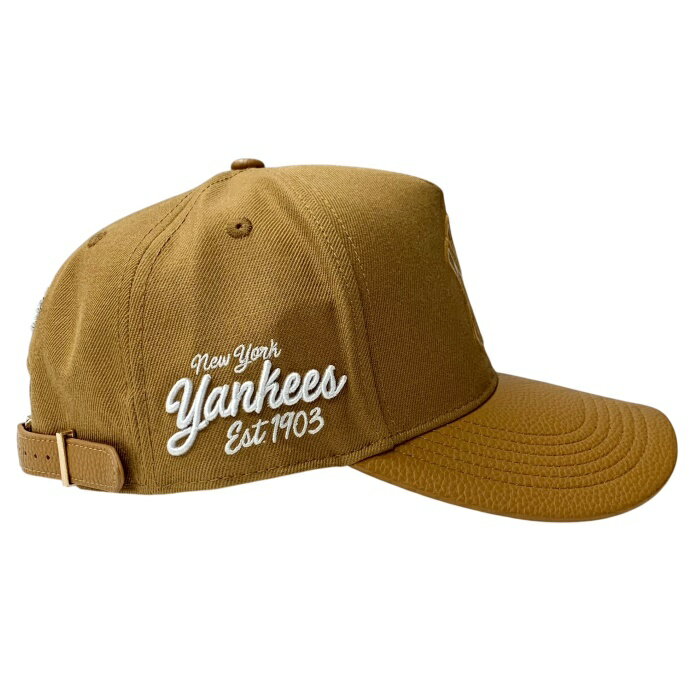 プロスタンダード PRO STANDARD ヤンキース ストラップバック キャップ レザー スナップバック 帽子 BROWN 茶色 MLB NEWYORK YANKEES STREET ストリート アメリカブランド