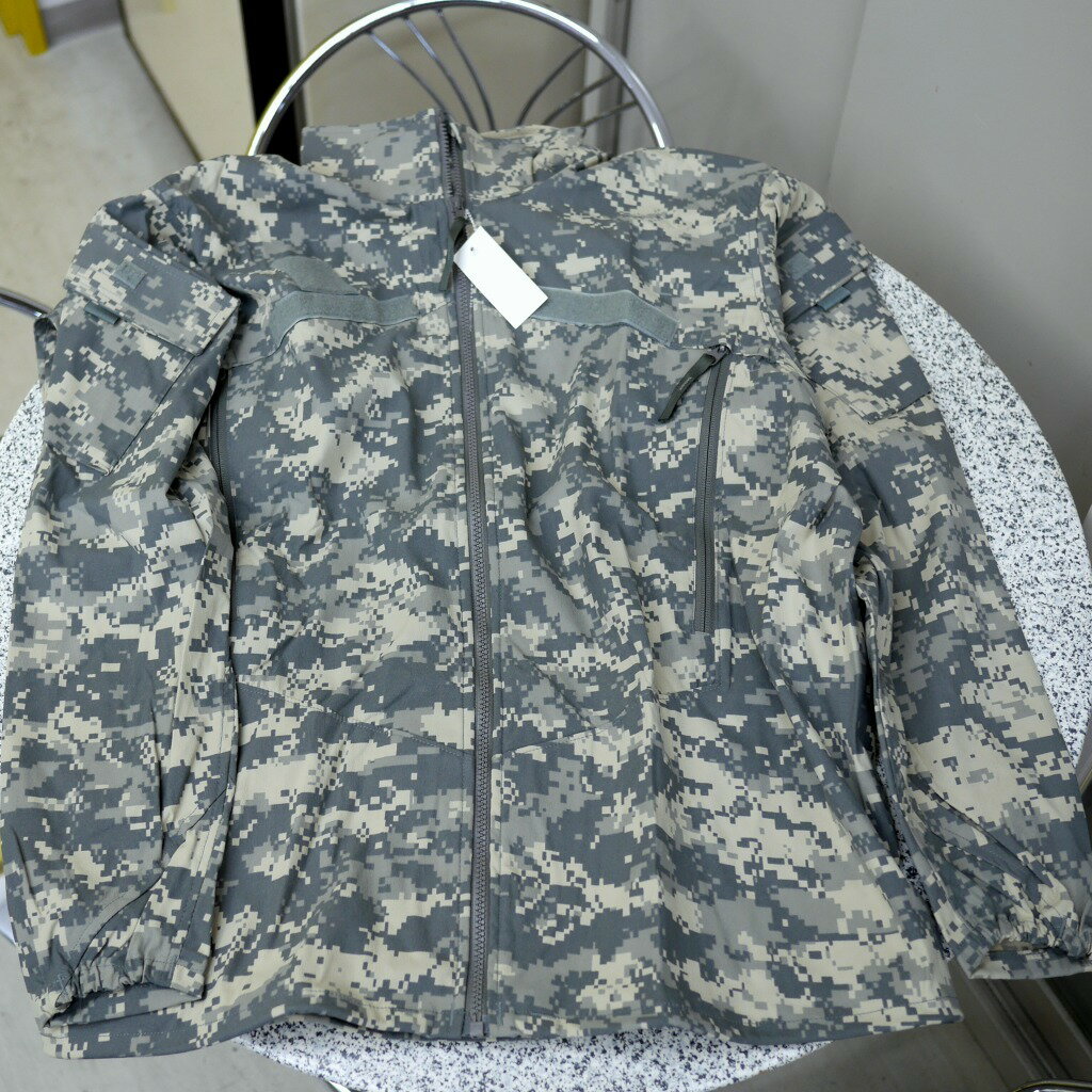 米軍 実物 新品 GEN lll Level 4 Wind Jacket ACU【売れ筋】【当店オススメ】