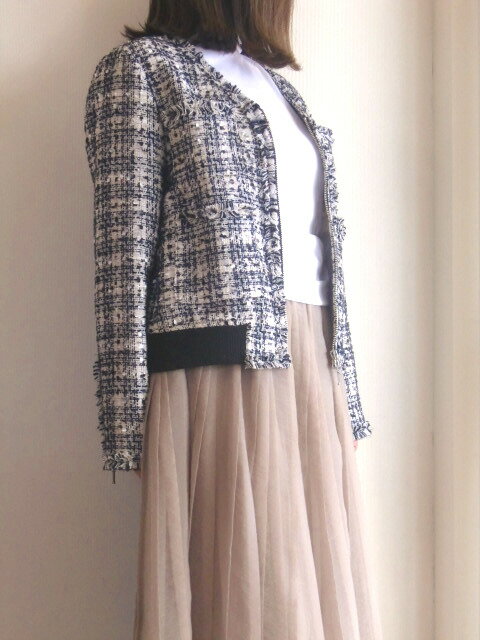 C.C.CROSS シーシークロス Vネック ノーカラー ツイード ジャケット ジップアップ Mサイズ ベージュ 送料無料 レディース