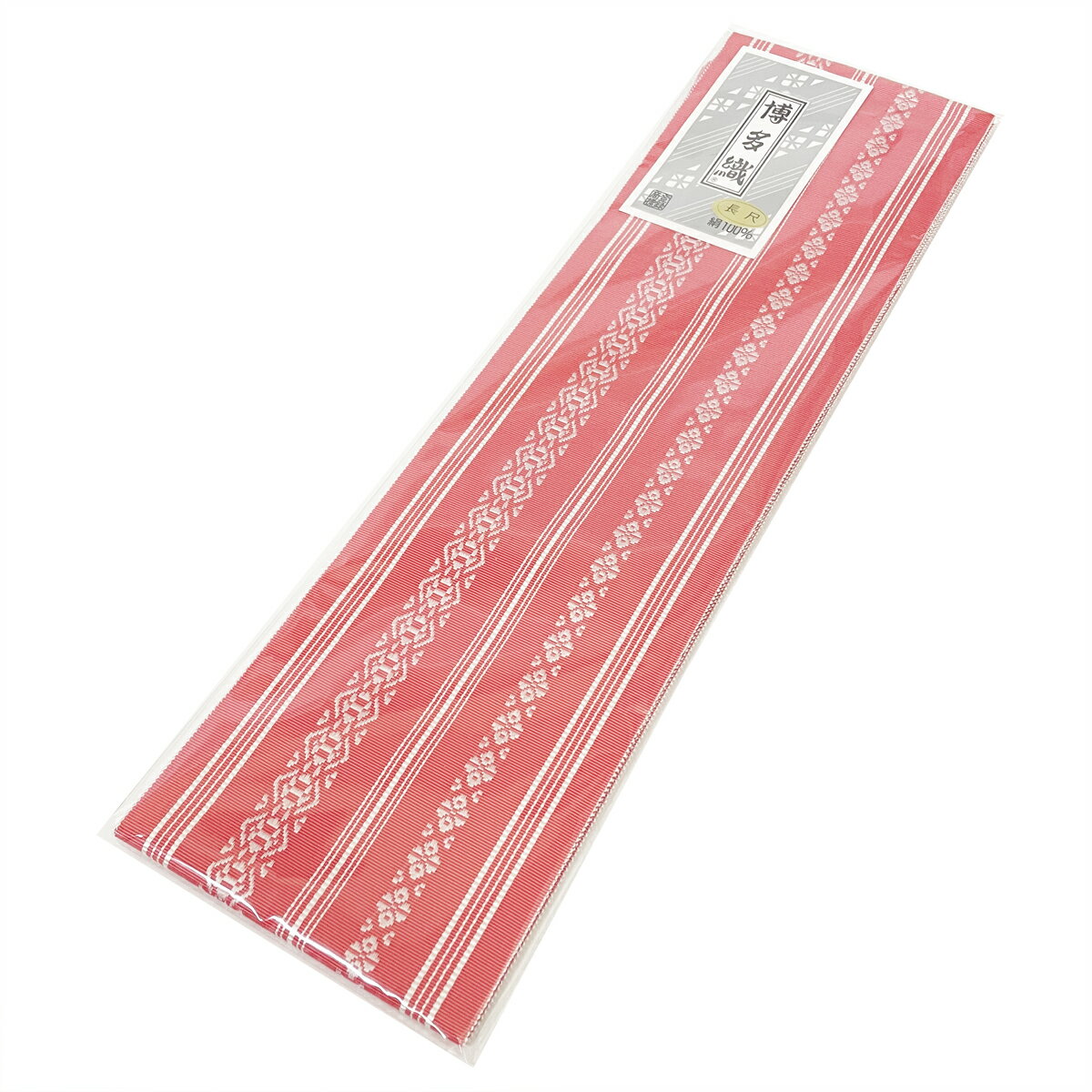 商品情報 正絹の伊達締めは、結びやすく、緩みにくいのが特徴です。 品質 絹100% サイズ 長さ 2.7m前後　巾 約10cm 注意 絹糸の特性上、糸のほつれやダマなどがある場合がございます。 中央部分は張りがあり、両端から約57cmは柔らかく織り上げてあるので、結びやすくなっています。 また、両端は敢えて縫い上げず、切りっぱなしになっています。そのままお使いください。 商品によって柄の出方が異なります。また、お使いのモニターによって色が違って見えます。あらかじめご了承ください。