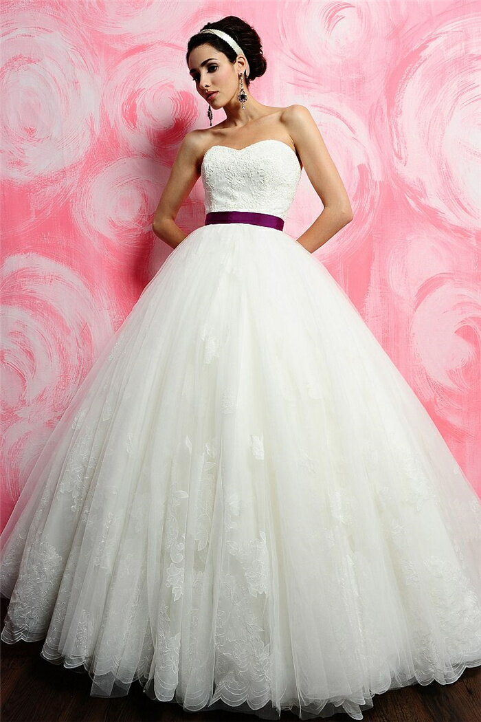 【オーダーメイド】【早急オーダー対応可能】ウェディングドレス プリンセスライン チュール レース リボン パニエ内蔵 WS0065