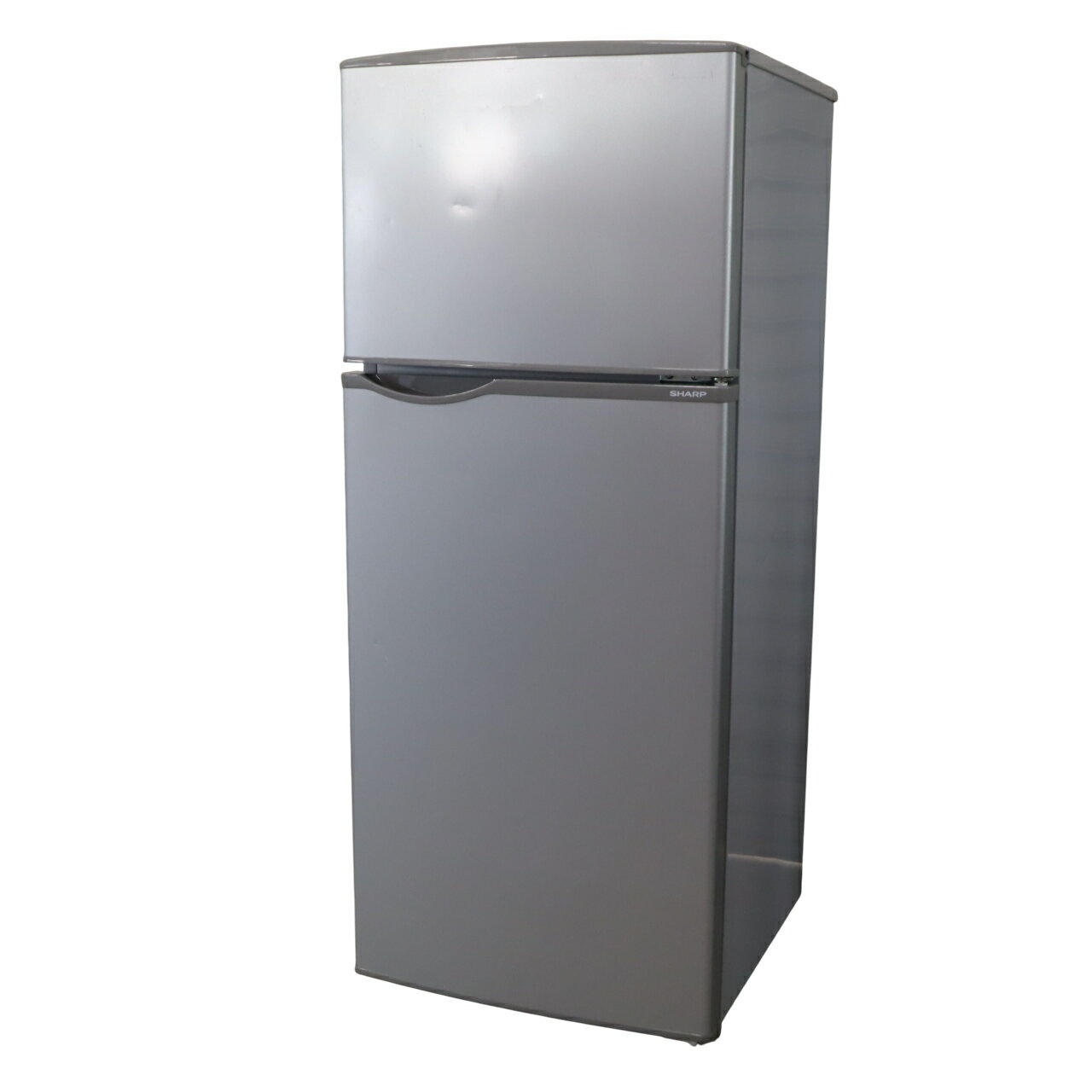 【中古】シャープ 冷蔵庫 118L 右開き SJ-HA12D-S ライトシルバー 耐熱トップテーブル ガラストレー3枚 一人暮らし コンパクト K63