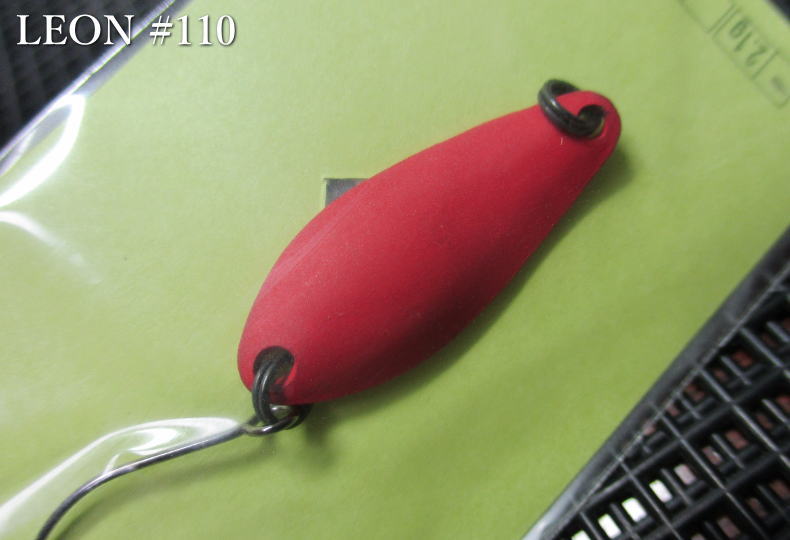 Rakuten - 【★SALE★40%OFF★】レオン 2.5g /27mm　＃110 消レッド　 　＜アングラーズシステム Angler'Z System＞　LEON Spoon 2.5g　～ビギナーから上級者まで～　[スプーン専門釣り具店] -エスプーン-　 ※メーカー小売価格528円税込