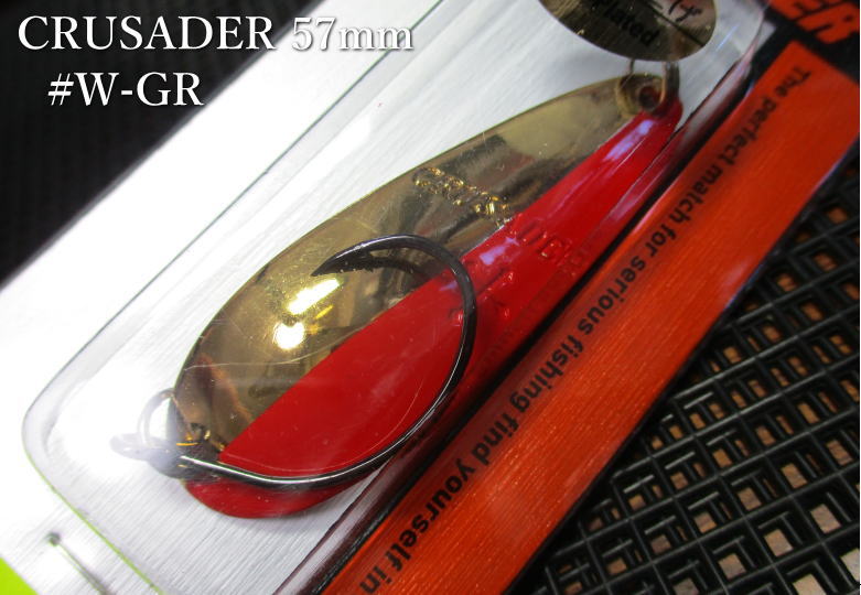 ■Chinook-S ■Laser Chinook ■Chinook 激アツ ■CRUSADER ■CRUSADER 激アツ ■アキアジCRUSADER-W ■TGベイト Plug ■Silver Creek 　スプーンの代表作「チヌーク」と共にその数々の実績によって、発売以来長年の月日を経た現在においても、多くのトラウトアングラーに愛用されている「クルセイダー」。スプーンのスタンダードシェイプといっても過言ではないデザインと、そのカップの深さにより、確実に水流をつかみ激流の中でも翻弄されることなく、ターゲットを魅了する。ポイント・用途に応じた様々なウエイトラインナップにより、あらゆるスプーニングに対応します。 仕様 フック／シングルフック装着 長さ／57mm カラー／6色 注意事項 ○釣り以外の目的に使用しないでください。 ○幼児の手のとどかない所へ保管してください。 ○ルアーを投げる場合、周囲の安全を確かめ、危険のないことを確認してください。 ○フックの先は大変危険です。使用中に限らず、取扱には充分ご注意ください。■Chinook-S ■Laser Chinook ■Chinook 激アツ ■CRUSADER ■CRUSADER 激アツ ■アキアジCRUSADER-W ■TGベイト Plug ■Silver Creek 他＜15g 以下＞はこちら▼ 他サイズと他カラーはこちら▼ CRUSADER ■(2.5g) ■(4g) ■(5g) ■(7g) ■(10g) ■(13g) ■(17g)