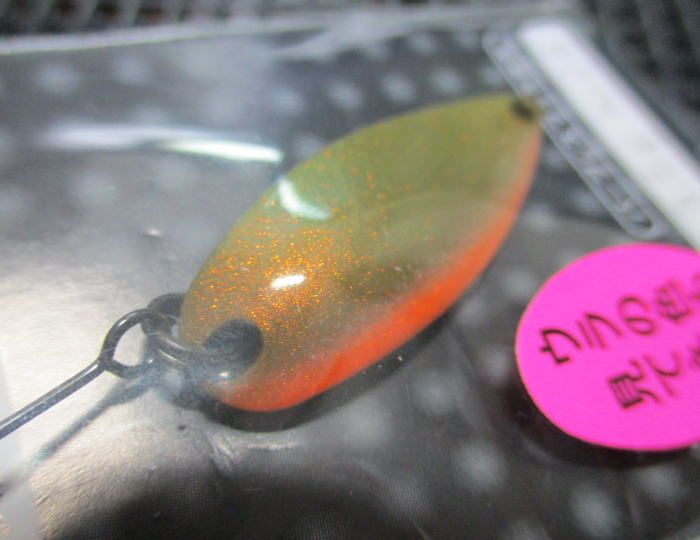 ミュー [マジョーラシリーズ] 3.5g /32mm　#08(サイドオレンジマジョ)　　＜フォレスト FOREST＞　□エリア ルアーフィッシング用 スプーン□　MAZIORA MIU Spoon 3.5g　～妖しく輝く～　[スプーン専門釣り具店] -エスプーン-