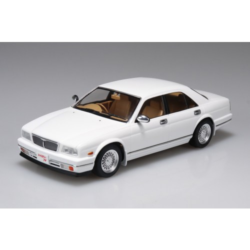 日産 Y32 シーマ 、GLORIA 2台 1/24スケール プラモデル 日産 Y32 シーマ 、GLORIA 2台 1/24スケール プラモデル 楽天市場】y32