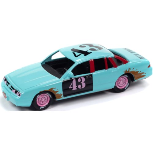 【早い者勝ち!!11/20から使える当店限定クーポン】JOHNNY LIGHTNING 1997 フォード クラウン ビクトリア デモダービー ライトブルー 1／64【JLSP296B】 (ミニカー)