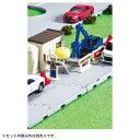 【5/9〜16限定!! 最大3000円OFFクーポン!!】トミカワールド トミカタウン どうろ工事現場(トミカ&情景パーツ付き)