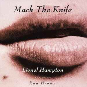 商品種別CD発売日2005/06/01ご注文前に、必ずお届け日詳細等をご確認下さい。関連ジャンルジャズ海外モダンジャズ永続特典／同梱内容ハイブリッドCDアーティストライオネル・ハンプトン feat. レイ・ブラウン収録内容Disc.101.メロディー・リンガーズ・オン(6:17)02.スリーピー・タイム・ダウン・サウス(4:44)03.ローズ・ルーム(4:25)04.ワン・フォー・ゲイト(3:56)05.バイ・バイ・ブルース(5:06)06.アンタイトルド(2:10)07.マック・ザ・ナイフ(7:28)08.H ＆ Rブルース(4:55)商品概要録音年：1988年商品番号FRGJ-2001販売元ユニバーサルミュージック組枚数1枚組収録時間39分 _音楽ソフト _ジャズ_海外モダンジャズ _CD _ユニバーサルミュージック 登録日：2012/10/24 発売日：2005/06/01 締切日：1980/01/01