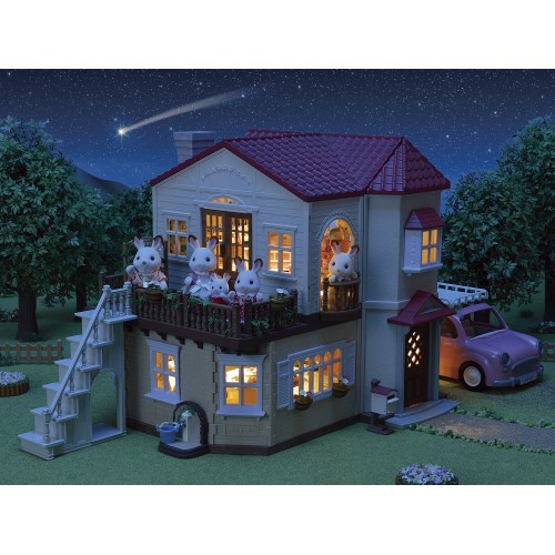 シルバニアファミリー ハ-51 赤い屋根の大きなお家 -屋根裏はひみつのお部屋-おもちゃ こども 子供 女の子 人形遊び ハウス 3歳 3