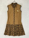 1PIU1UGUALE3 GOLF 2 キャメル LADY'S LOGO ONE PIECE ロゴワンピース(4)