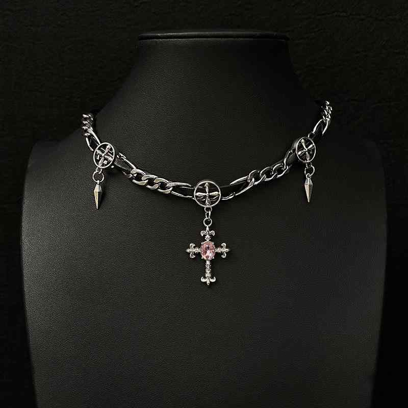 Rakuten - ネックレス レディース 十字架 ピンクジルコニア スタッズ チョーカー ダーク ゴシック パンク Y2K 甘辛 サブカルチャー ファッション 個性的 合金製