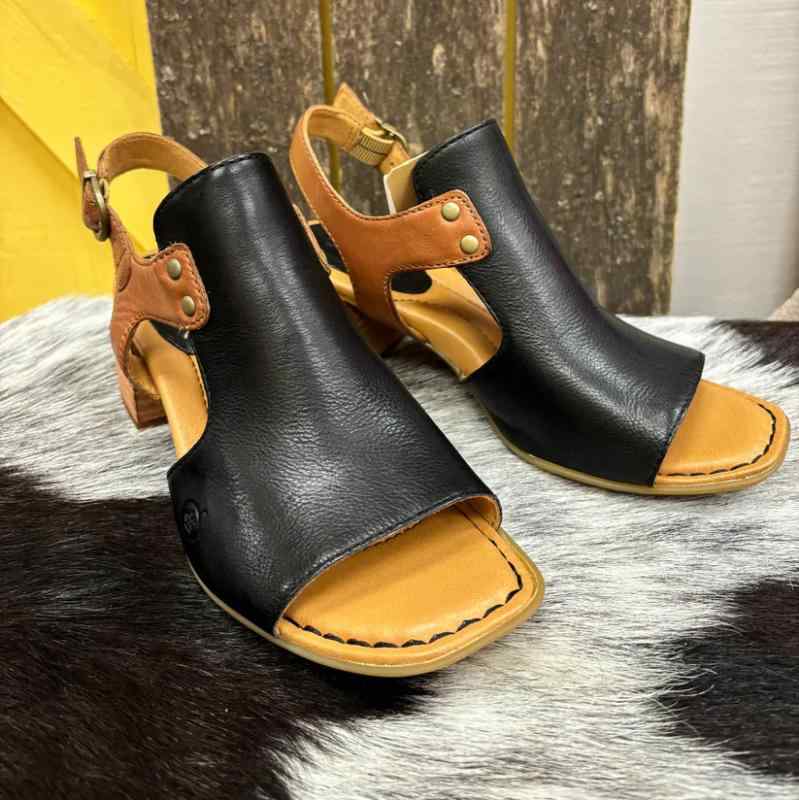 サンダル レディース 女性用 春夏 カジュアル オープントゥ 太ヒール バックルストラップ 大きいサイズ ゆったり ブラック 黒 合成皮革 普段使い