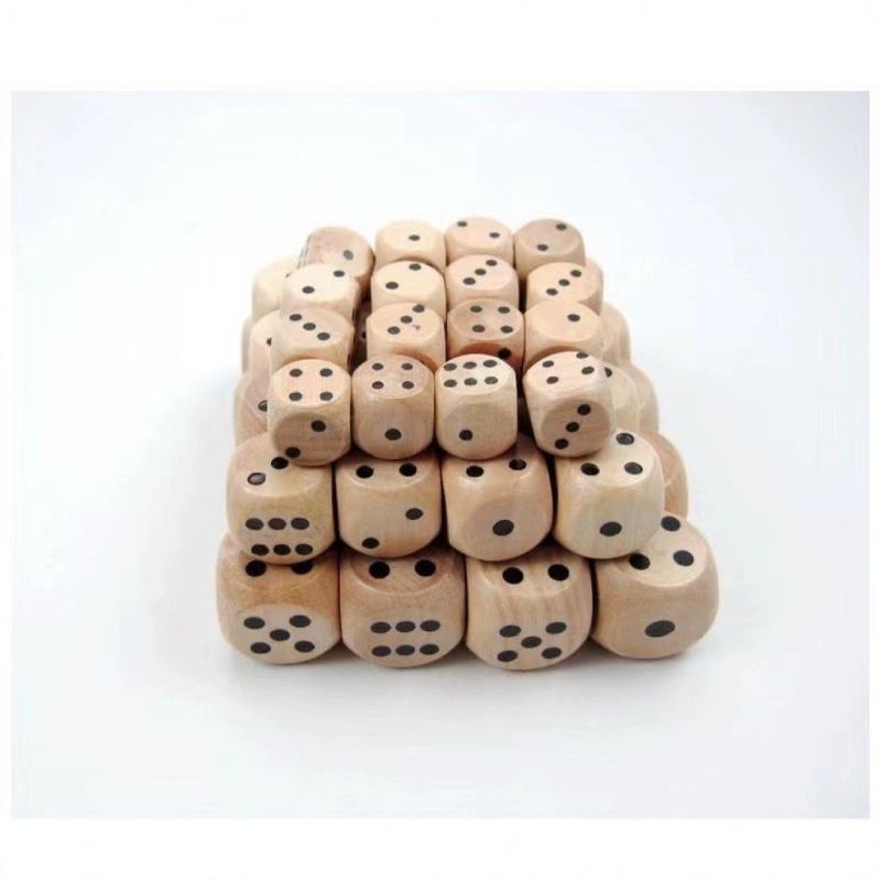 サイコロ チタン合金 金属製 高耐久 軽量 アクセサリー 木の 1 cmの 点数の ゲームの マージャンの 屋..