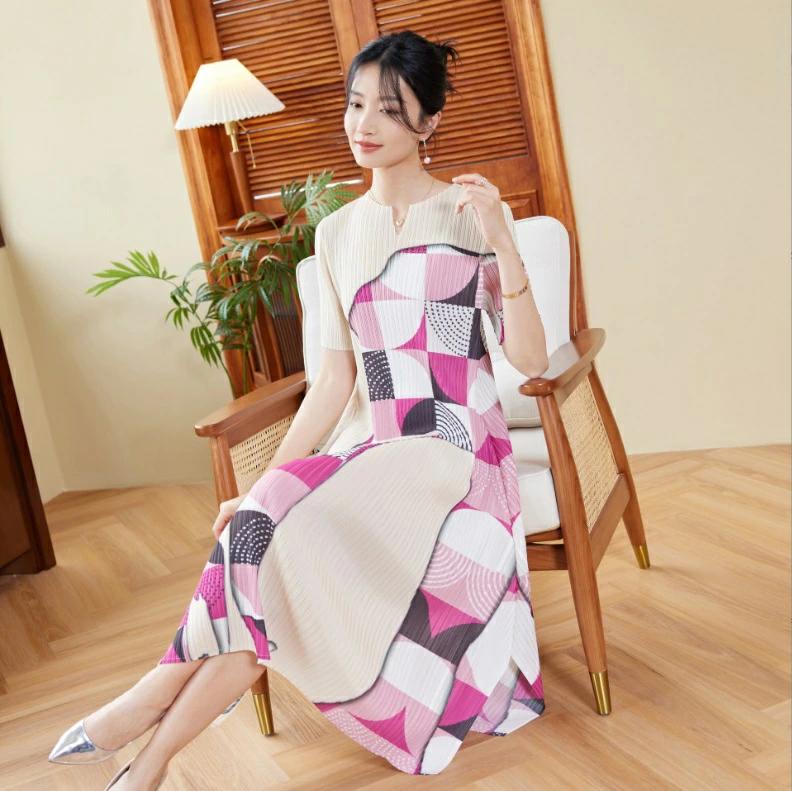 楽天いーしょっぷ柳ワンピース 半袖 ロング丈 夏 レディース フリーサイズ きれいめ 30代 40代 50代 Aライン フレアワンピース スリットネック モノトーン カジュアルスタイル 涼し気 旅行 リゾート 楽ちん 大人かわいい アプリコット レッド グレー 魅力的 上品 優雅【送料無料】