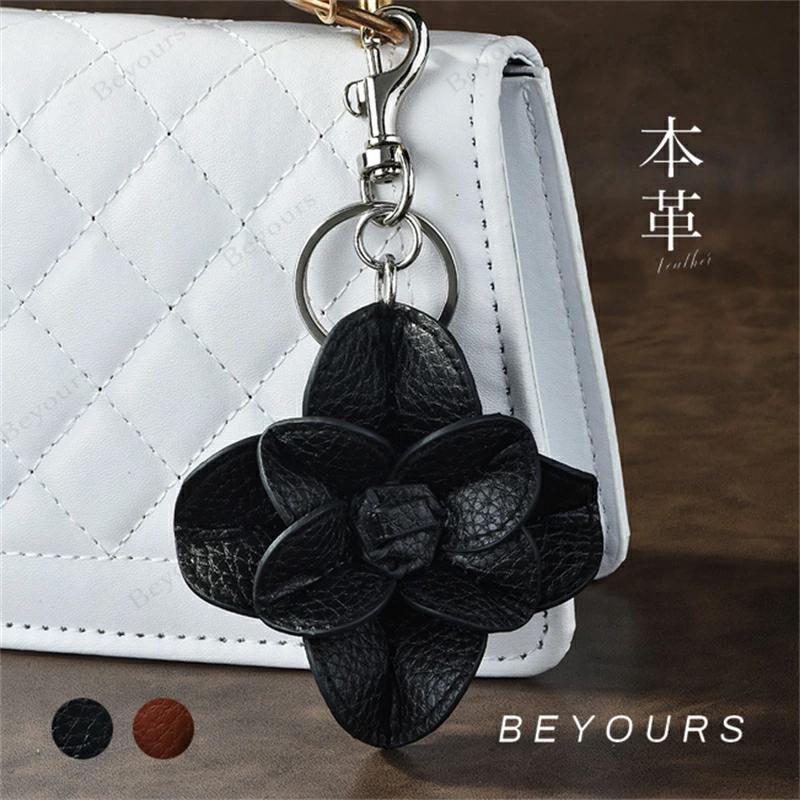 本革 バッグチャーム 花 本牛革 アクセサリー キーホルダー 革小物 レザー チャーム ハンドメイド 手作..