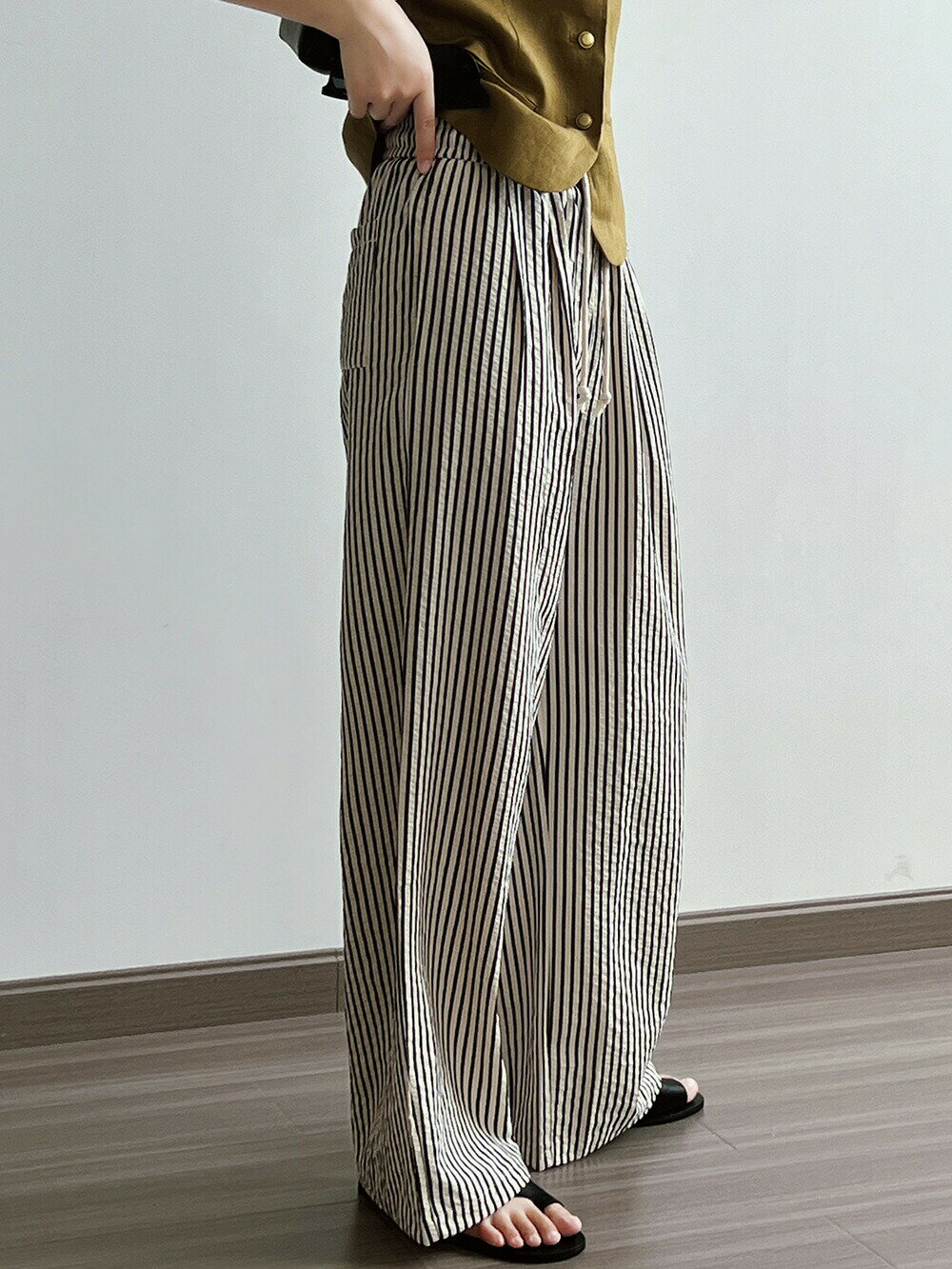 乐天商城 - ATOSE パンツ ワイドパンツ レディース ゆったり ウエストゴム 体型カバー 脚長 ボトムス コットンストレッチ まるっと 秋冬 ミセス 大人 ファッション 体型カバー ストレート カジュアル 韓国ファッション 20代 30代 40代 ラクなのに美脚見え