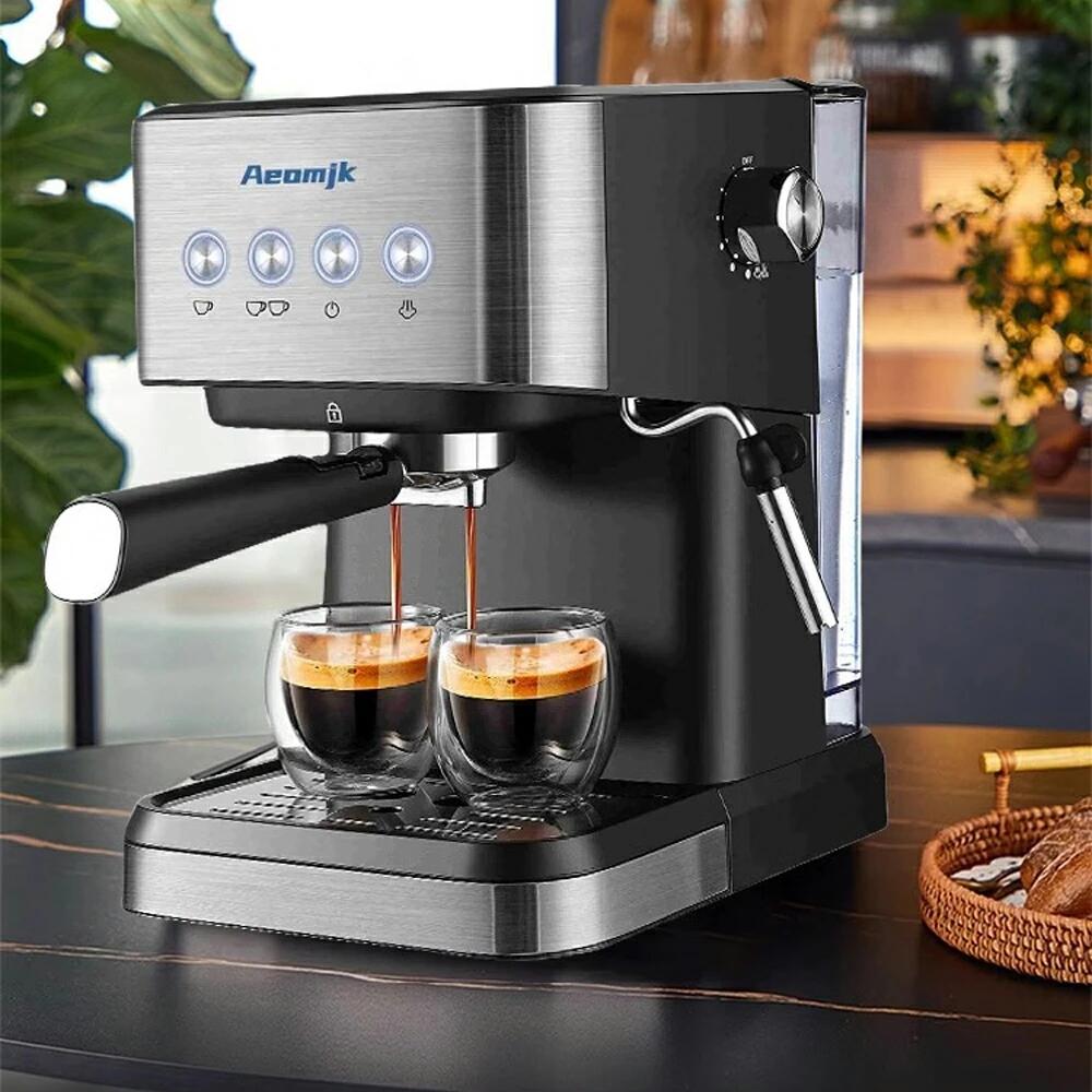 エスプレッソマシン 1050W家庭用 コーヒーメーカー コーヒーマシン ミルク泡立て器 20bar圧力 1050W ミルク泡立て機能付き カップ加熱..