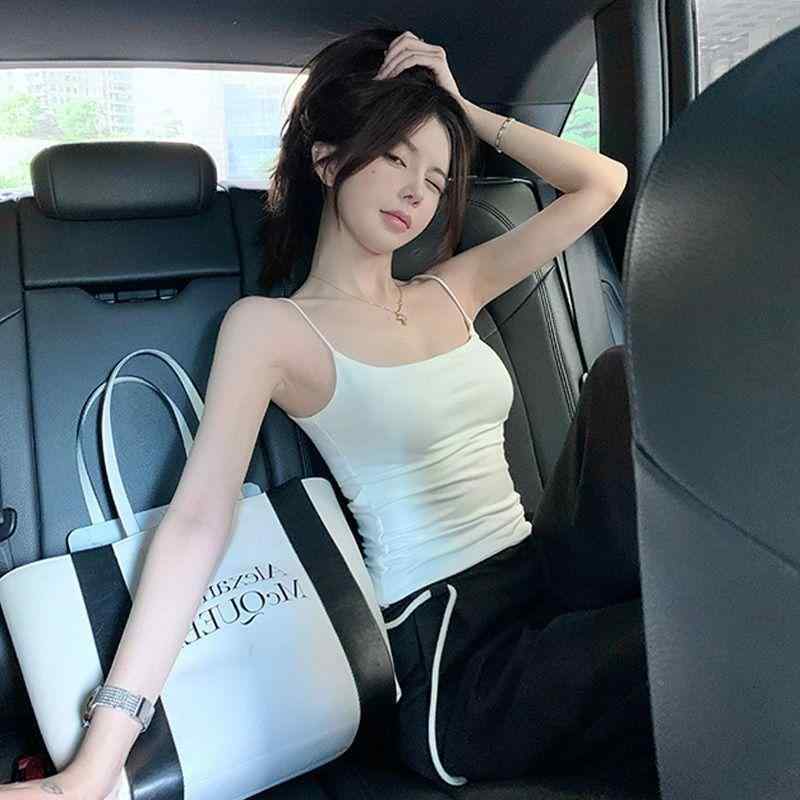 ・製品カテゴリ: 吊り背心・色: ブラック, カーキ, ホワイト, グレー, ピンク・サイズ: フリー・スタイル: 百搭・ネックライン: Vネック・素材: ??・主な素材含有量: 70%-80%・製品カテゴリ: 吊り背心・色: ブラック, カーキ, ホワイト, グレー, ピンク・サイズ: フリー・スタイル: 百搭・ネックライン: Vネック・素材: ??・主な素材含有量: 70%-80%