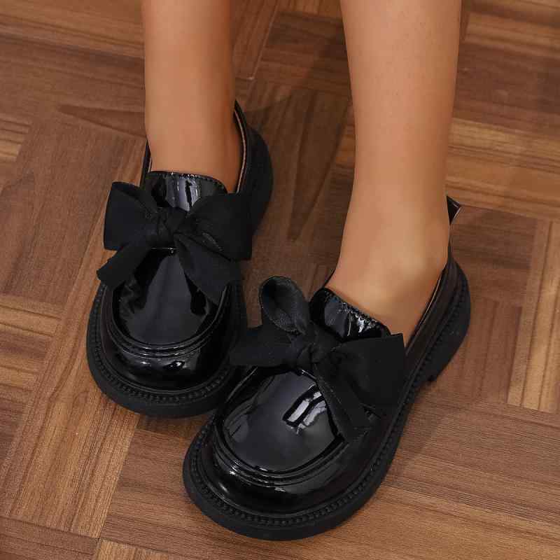 春秋 スリッポン ブラック 滑り止め フォーマル靴 靴/シューズ 女の子 漆皮 キッズ/子供 リボン ゴム底..
