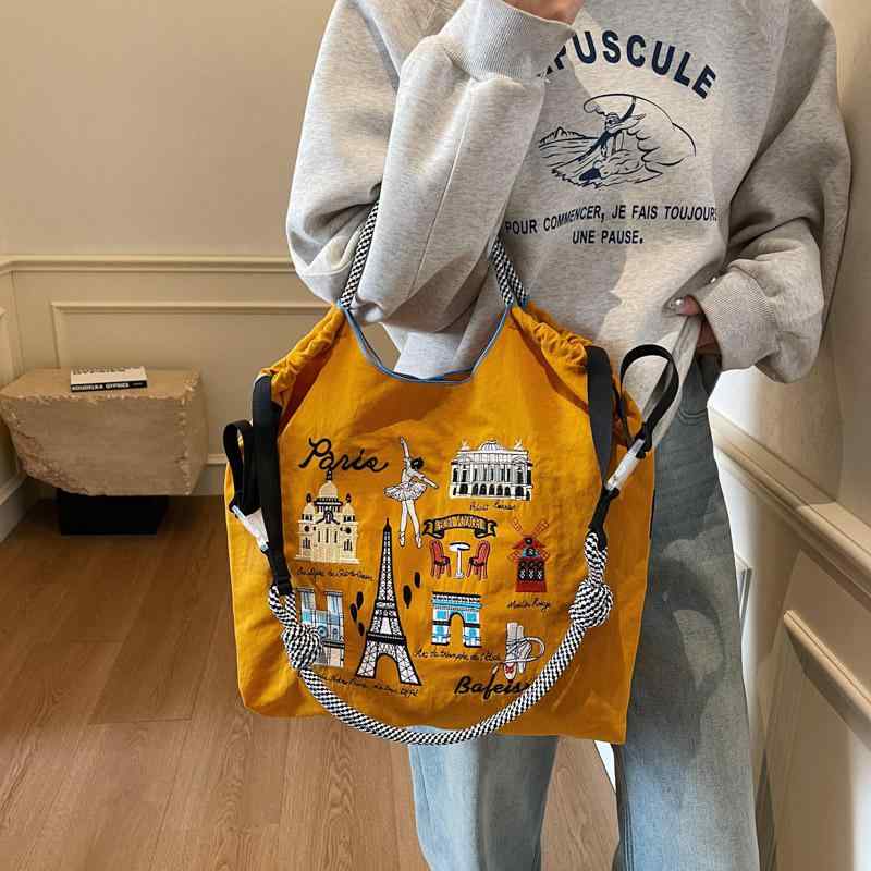 日系 エコバッグ ショルダーバッグ 横型 レジャー お出かけ ミディアムサイズ 万能 普段使い 巾着型 カジュアル ナイロン ショッピングバッグ 刺繍 斜め掛け 旅行 ファスナーポケット付き