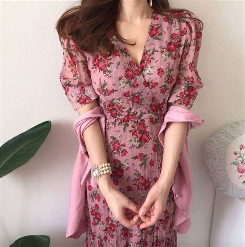 カジュアル トレンド コーデ 流行 旅行 お出かけ 大人 かわいい 女子会 モテ 存在感 ワンピース シンプル おしゃれ きれいめ 着回し インスタ映え お洒落 上品 大人可愛い 休日 ファッション デート スタイル