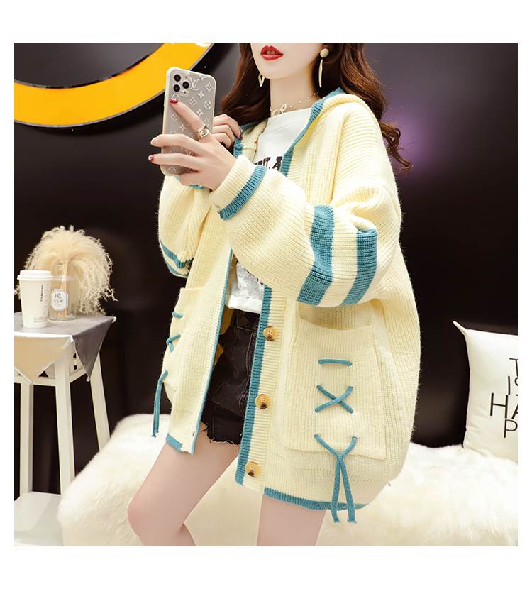 レッド 刺繍 レディース ホワイト ボリューム袖 前開き お尻カバー 秋 羽織り カーディガン ポケット パステ ボタン 冬 裾ワイド 編み込み 長袖 萌袖 アウター フーディー ふっくら コート 伸縮性 カラバリあり 個性的 リボン