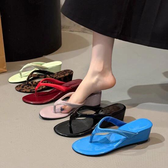 ビーチサンダル お出かけ 履きやすい ウエッジソール トングサンダル 脚長 レディース バカンス リゾート シューズ 歩きやすい おしゃれ 美脚 靴 無地 疲れにくい シンプル カジュアル