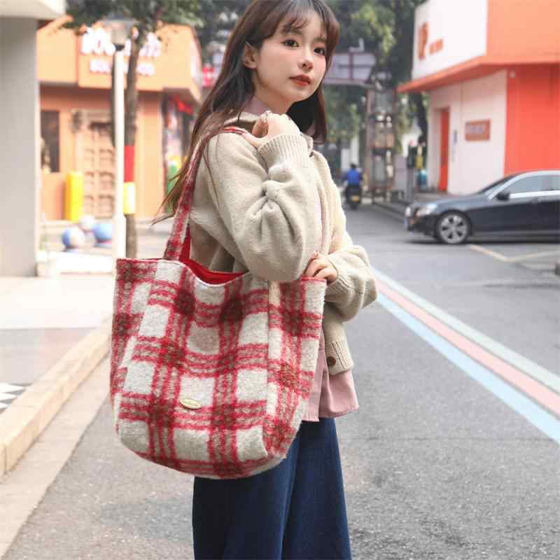 肩掛け 秋冬 鞄 カバン 手提げ トートバッグ チェック柄 カジュアル ヒョウ柄 レディース ストライプ 旅行 毛織物 大容量