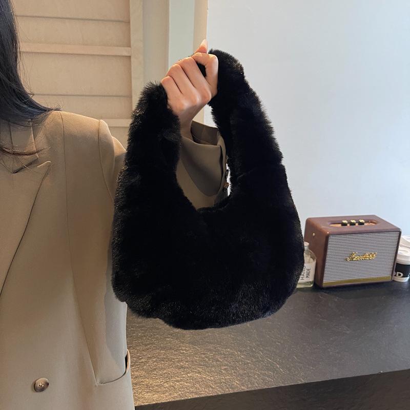 ミルキーホワイト 財布 ブラック 餃子型 ハンドバッグ バッグ 秋冬 カーキ レディース 鞄 スマホ デイリーユース コーヒー 収納 フェイクファー