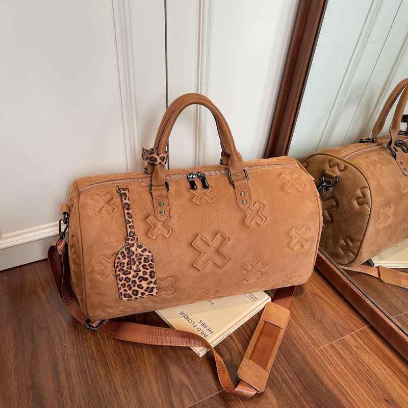 ショルダーバッグ 大容量 鞄 ヨガ メンズ ジム PUレザー 無地 ボストンバッグ ブラック レディース 通勤 旅行 スポーツ 旅行バッグ 撥水 ブラウン カバン 男女兼用 軽量 2way