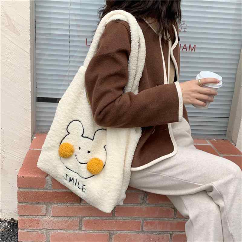 トートバッグ レディース 秋冬 かわいい 毛球付き クマ ベア ぬいぐるみ 学生 軽量 デイリー