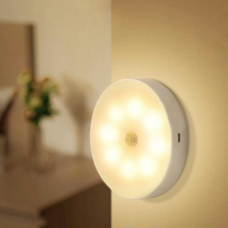 センサーライト 室内 LED 人感センサーライト 足元ライト 照明 USB充電 電球 白色 非常灯 足元灯 ナイトライト フットライト 自動点灯 自動消灯 地震 停電 災害 防災 丸型 玄関 寝室 廊下 階段 クローゼット ガレージ 物置 部屋