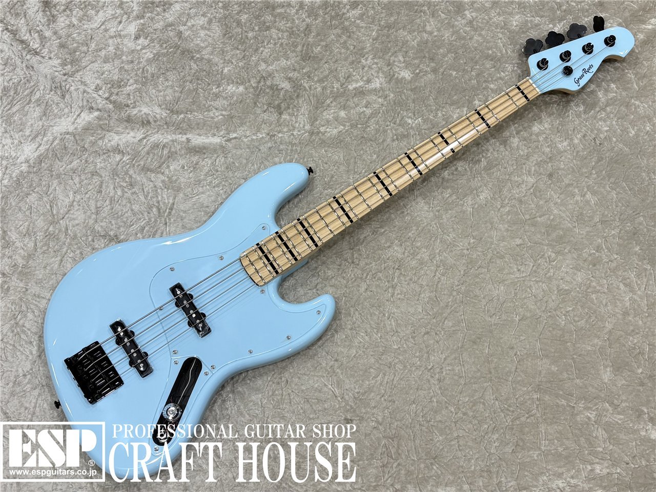 GrassRoots G-EAST BLUE G-EAST BLUEは、コストダウンを図りながらもESPと遜色のないルックスに仕上がっています。 BODY：Alder NECK：Hard Maple FINGERBOARD：Hard Maple SCALE：864mm NUT：Bone(38mm) INLAY：Black Line FRET：20Frets CONSTRUCTION：Bolt-on BRIDGE：Custom Bass Bridge PICKUPS：(Neck)GJ-1B, (Bridge)GJ-1B PARTS COLOR：Black CONTROLS：Master Volume ※画像はご使用のモニターで色味が多少異なる場合がございます。 ※掲載商品は店舗/他のWEBサービス等と並行して販売しております。随時在庫状況の更新を行っておりますが、売り切れの場合はご了承下さい。