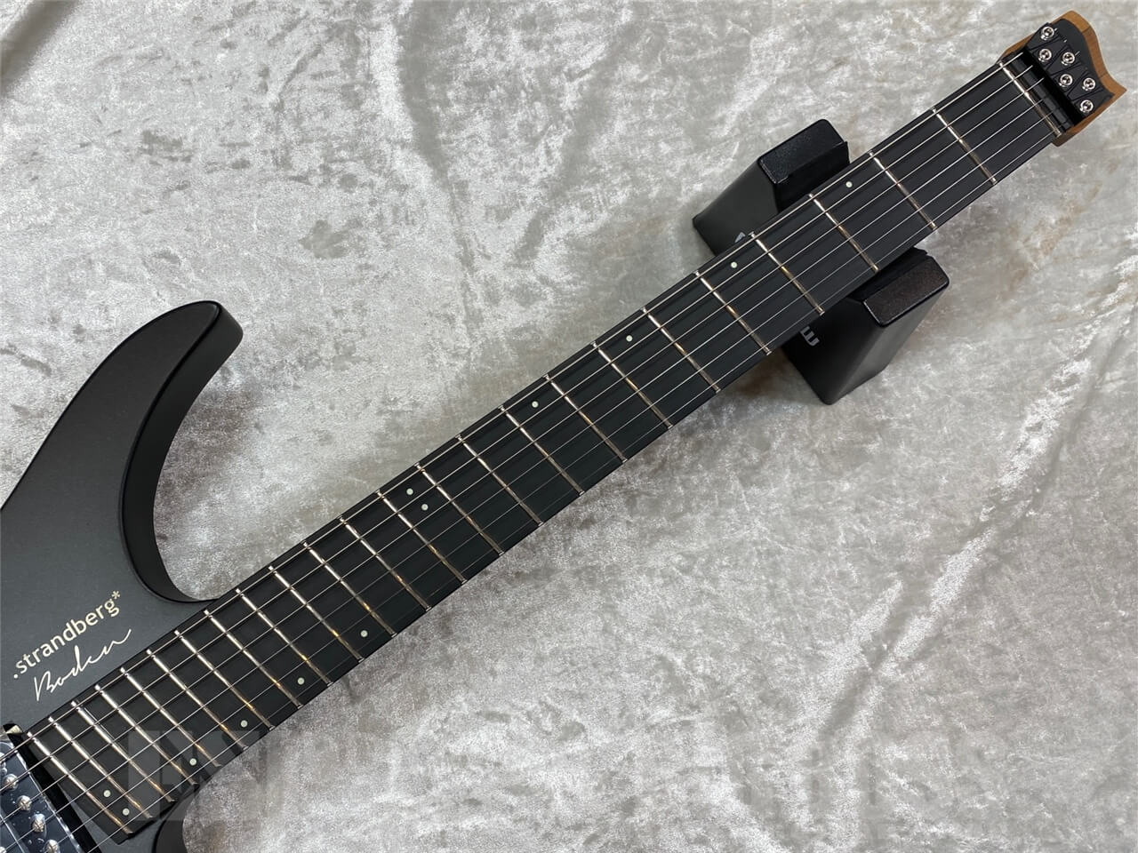 【ESP直営店】【即納可能】strandberg(ストランドバーグ) Boden Metal NX6 Tremolo...
