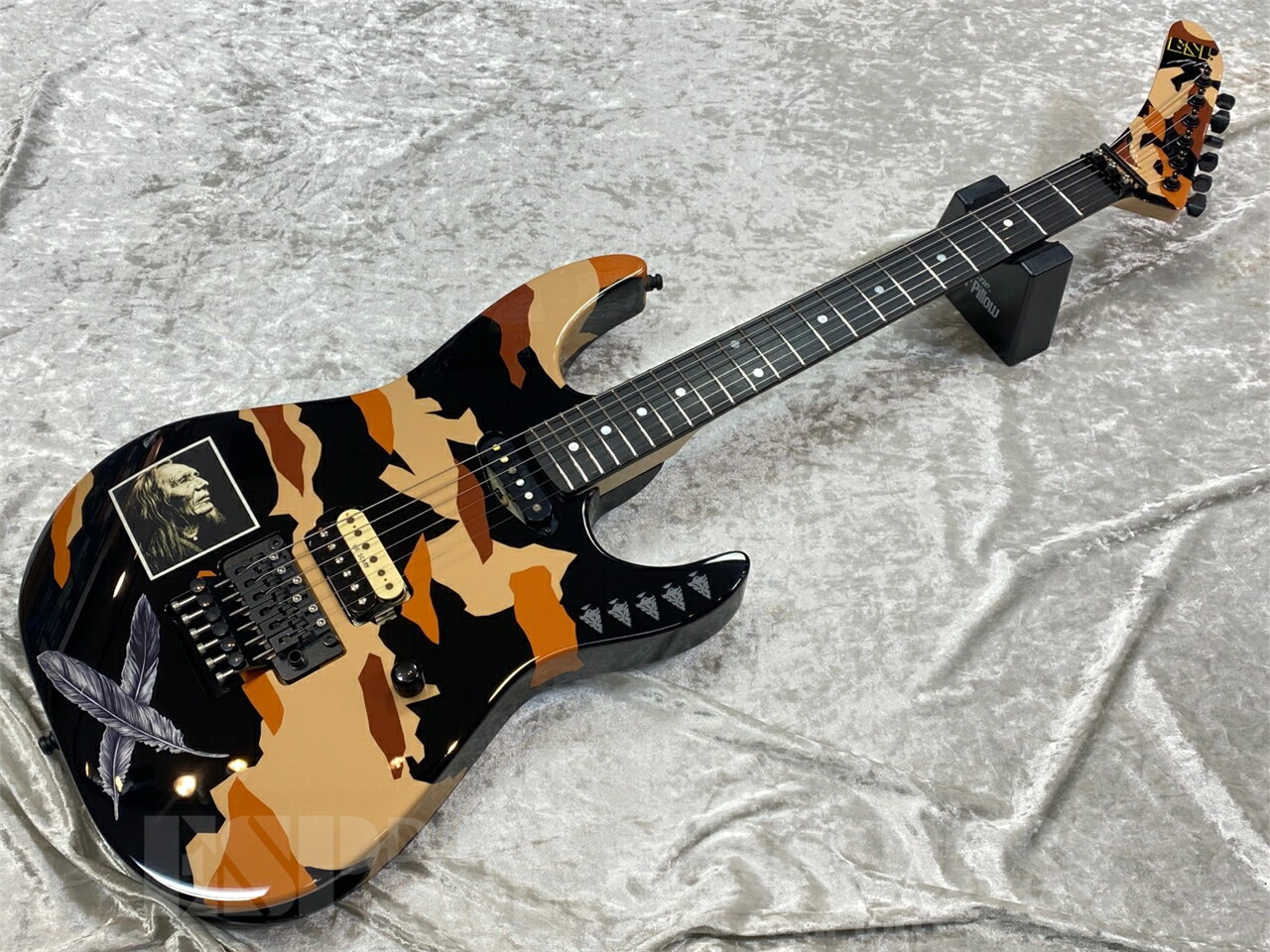 Rakuten - 【ESP直営店】【即納可能】[GEORGE LYNCH] ESP (イーエスピー) GL DESERT EAGLE (DOKKEN/George Lynchモデル) [ESP Guitar Workshopより発送]