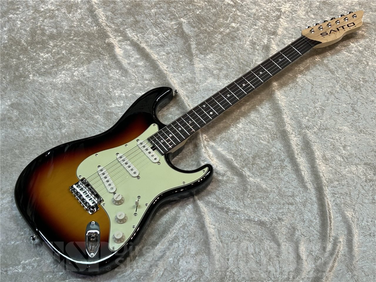 Rakuten - 【ESP直営店】【即納可能】SAITO GUITARS S-622CS Heritage (3Tone Sunburst) [BIGBOSS広島より発送]